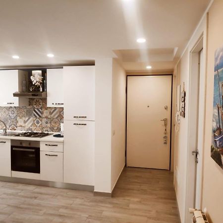 Tuffonelblu Apartment เวนติมิญา ภายนอก รูปภาพ