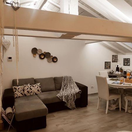 Tuffonelblu Apartment เวนติมิญา ภายนอก รูปภาพ