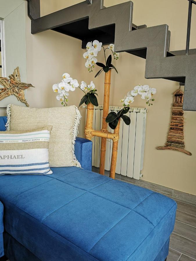 Tuffonelblu Apartment เวนติมิญา ภายนอก รูปภาพ