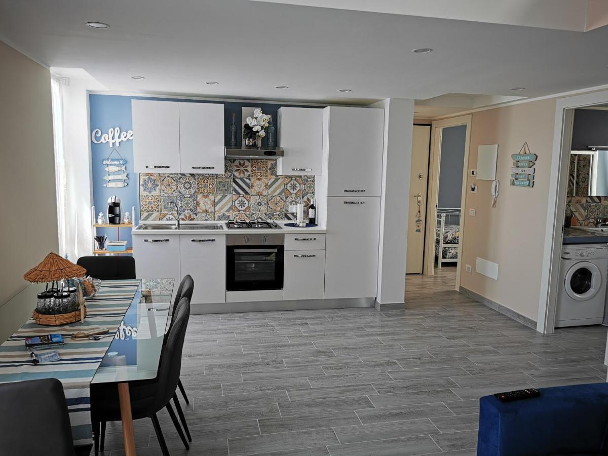 Tuffonelblu Apartment เวนติมิญา ภายนอก รูปภาพ